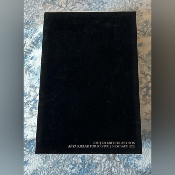 RéVive Limited Edition Art Box by Anya Kielar - Picture 2 of 11